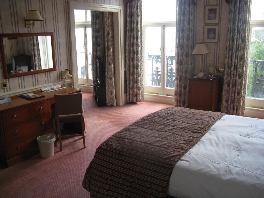Hotel The Mount