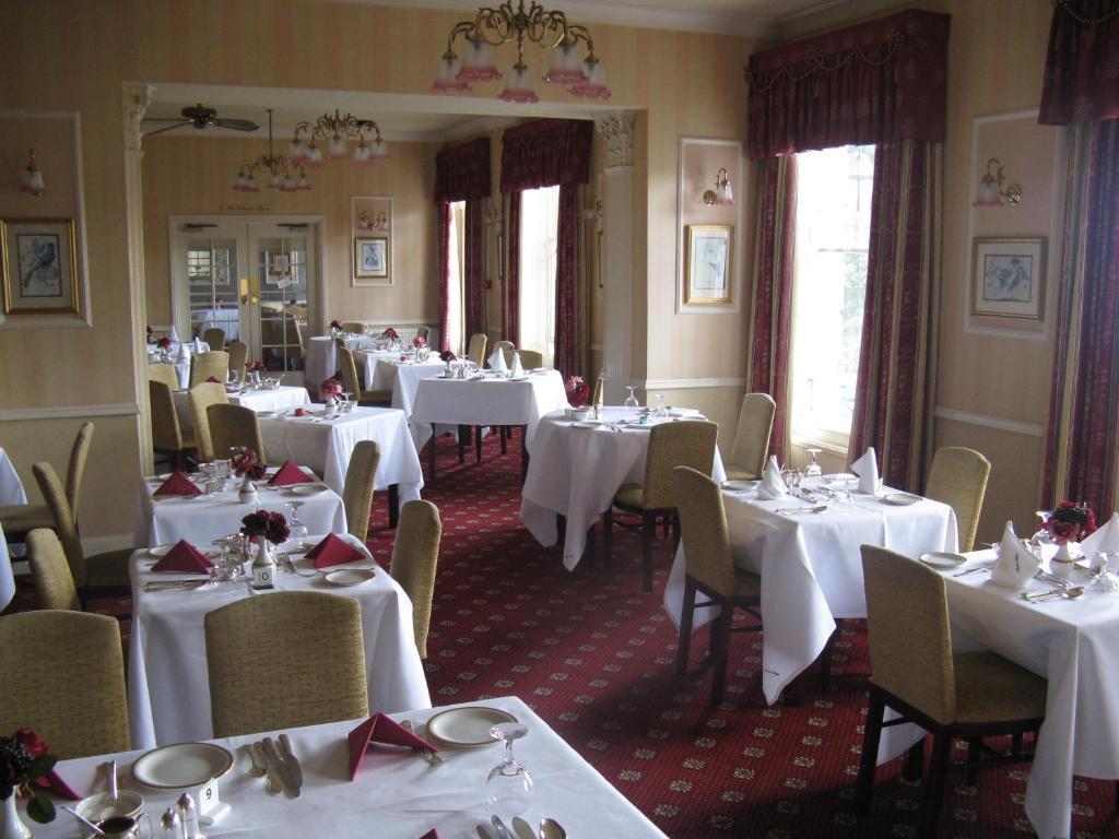 The Mount 3*